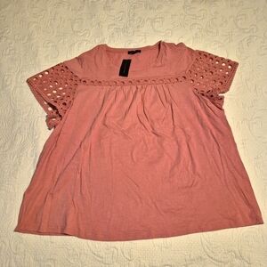 Lane Bryant women's size 22/24 medium pink lacy cut out sleeve shirt, NWT